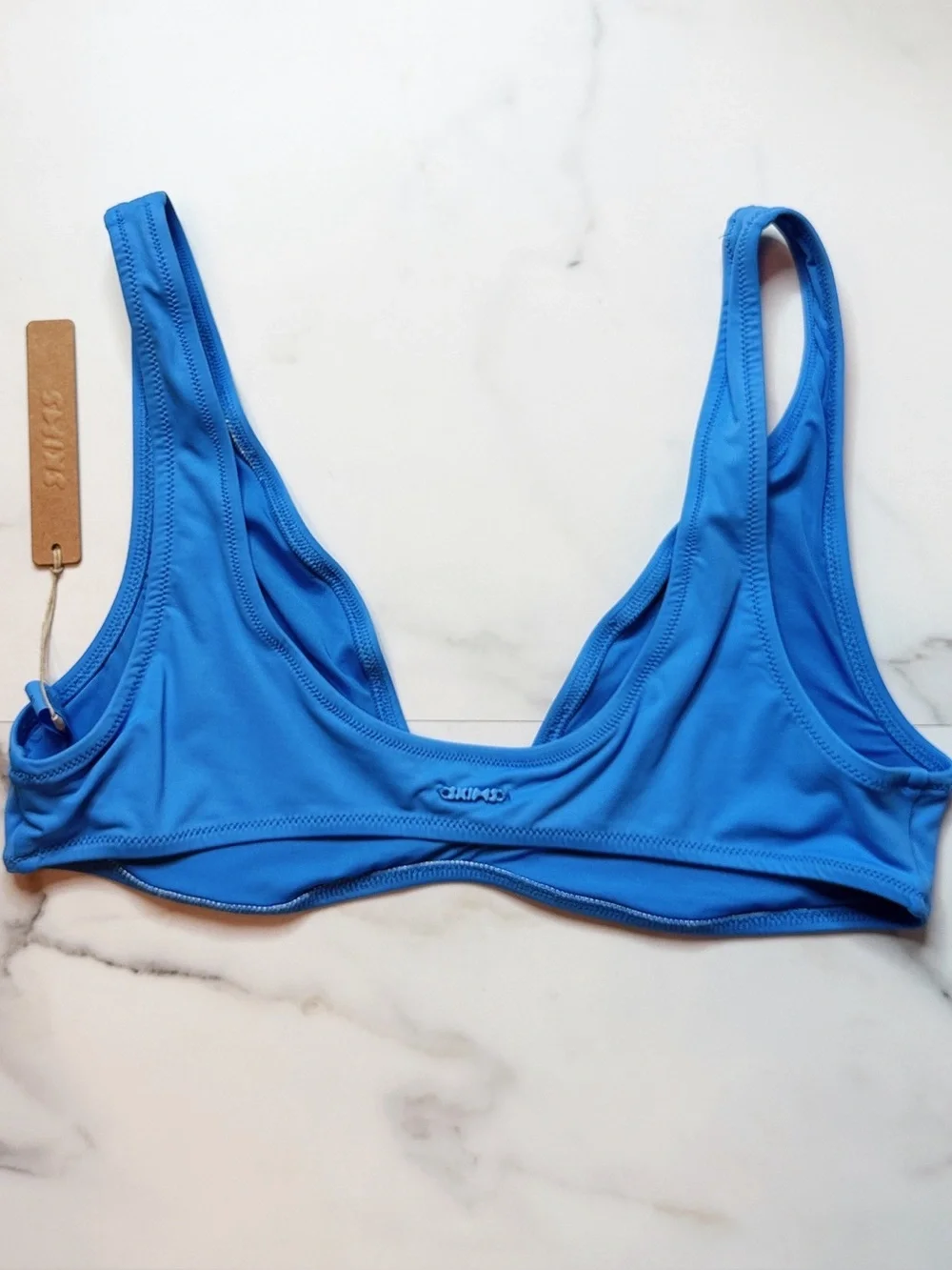 NWT Skims Signature Swim Plunge Bikini Top